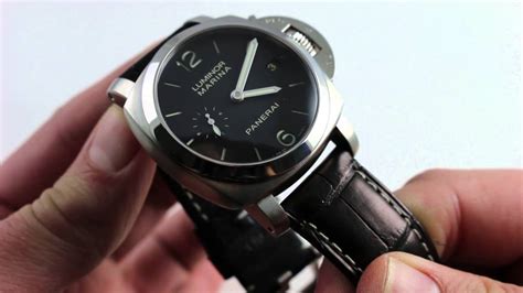 Panerai Luminor Marina 3 Days PAM 392 Luxury Watch Review.